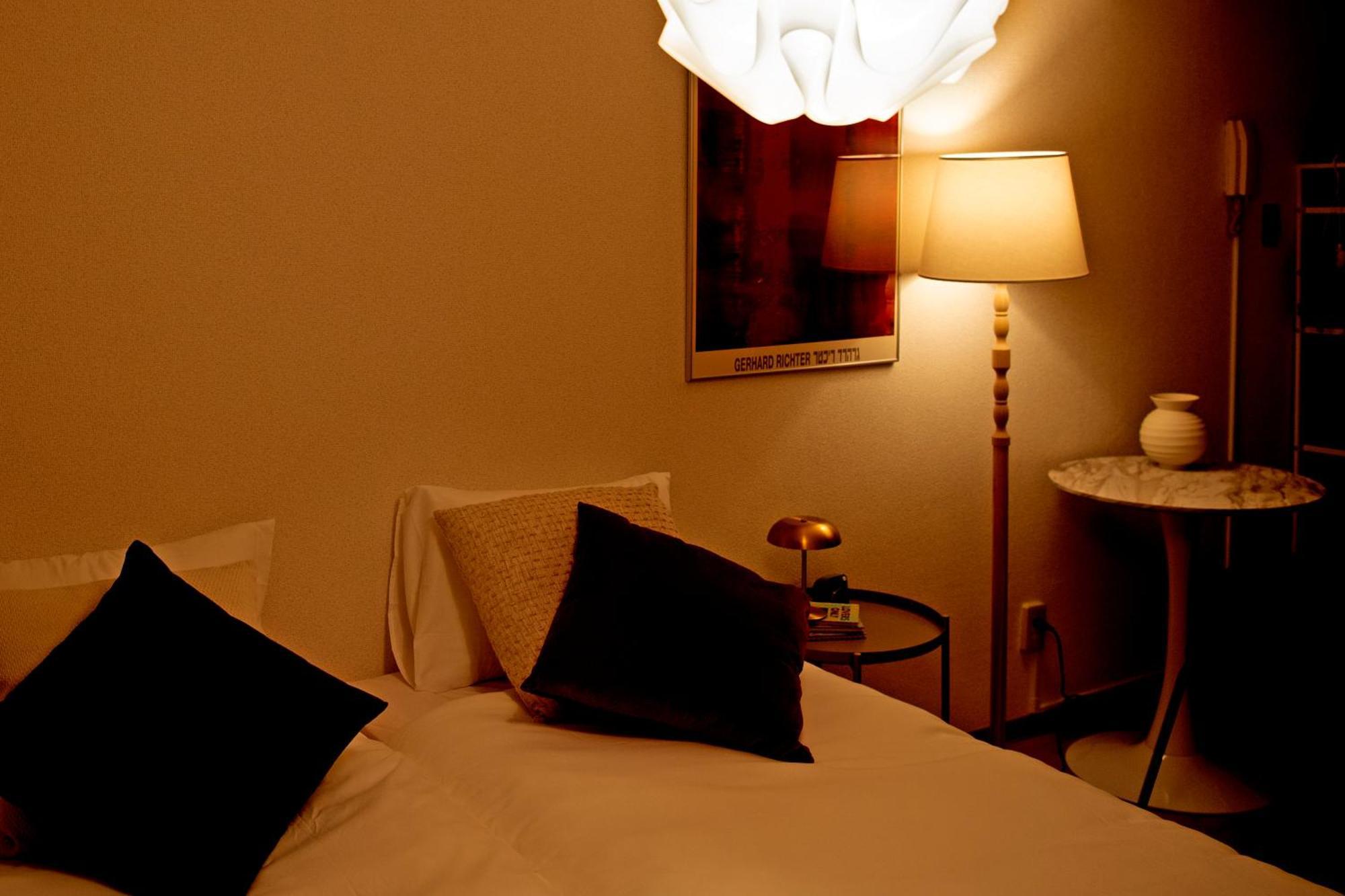Apartament Renovated In June 2024 3mins Walk To Station 1stop To Shinjuku 3stop To Shibuya *